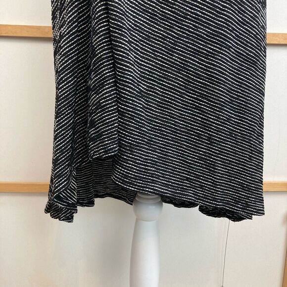 Max Studio NWT Black & White Stretchy Asymmetrical Side Ruched Dress - Picture 8 of 14